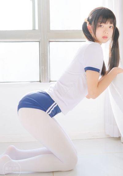 美女免费看_高清字幕版在线播放
