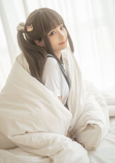 美女牧场_BD英语在线播放