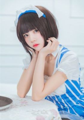 伊人在线视频_720HD在线观看
